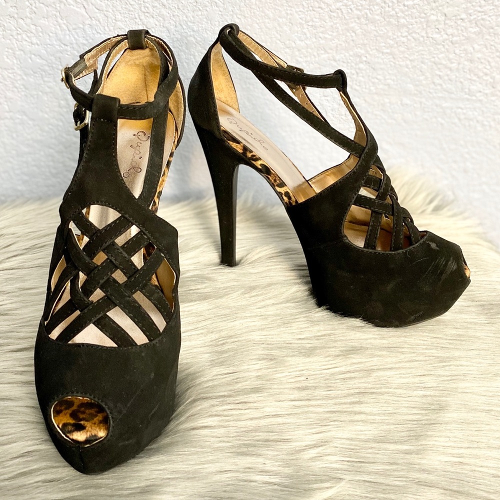 Qupid Black Heels
